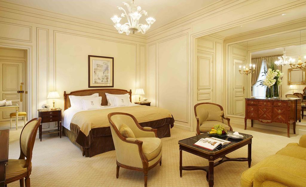 Hotel De Crillon Париж Екстериор снимка